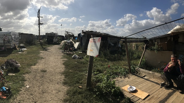 Zugang zum Baumhausdorf Winkel im Hambacher Forst