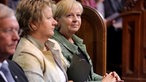 Hannelore Kraft und Sylvia Löhrmann nehmen am Gottesdienst teil