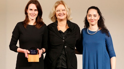 Nicole Rosenbach, Ulrike Schweitzer und Naima El Moussaoui