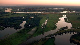 Niederrhein bei Xanten im Abendlicht