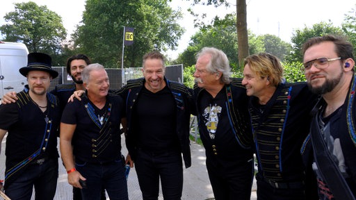 Höhner auf dem Wacken-Festival. Zu sehen ist der Sänger Henning Krautmacher.