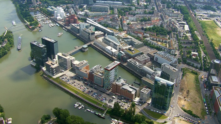 Luftaufnahme vom Medienhafen in Düsseldorf