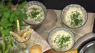 Espuma vom Spargel mit Eigelb, Wacholderschinken und Schnittlauch