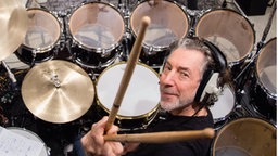 Simon Phillips