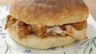 Pulled-Chicken-Burger