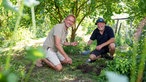 Frank Buchholz und Bert Dijkstra im Foodforest. 