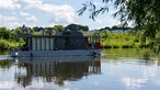 Die unaone auf der Maas.