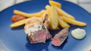 Karree und Filet vom Lamm mit Pommes