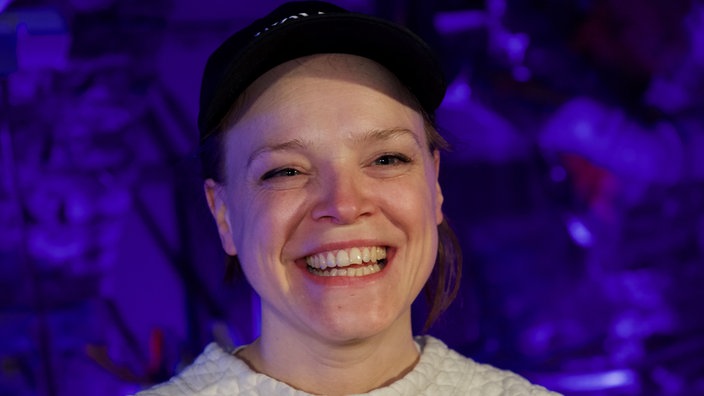 Wallis Bird