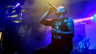 Combichrist während eines Auftrittes im Rahmen des "XXIV. With Full Force Festival 2017" vom 22.06. - 24.06.2017 in Ferropolis, Gräfenhainichen.