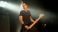 Der Bassist des Danko Jones-Ensembles lässt es krachen