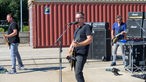 Dritte Wahl: Rockpalast OFFSTAGE im Containerhafen von Emmerich am Rhein