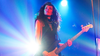 Melissa auf der Maur am 19. November 2010 in der Kulturkirche in Köln