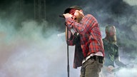 In Flames während eines Auftrittes im Rahmen des "XXIV. With Full Force Festival 2017" vom 22.06. - 24.06.2017 in Ferropolis, Gräfenhainichen.