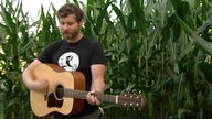 Dan Mangan unplugged