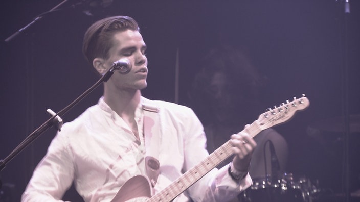 Live: Kaleo