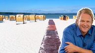 Björn Freitag und Strandmuscheln am Meer im Hintergrund