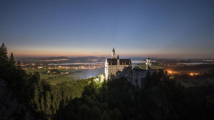 Schloss Neuschwanstein bei Nacht