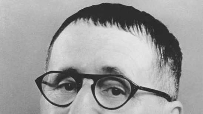 Bertolt Brecht