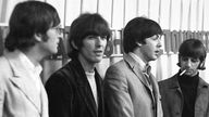 Beatles bei einer Pressekonferenz 1966 in Essen