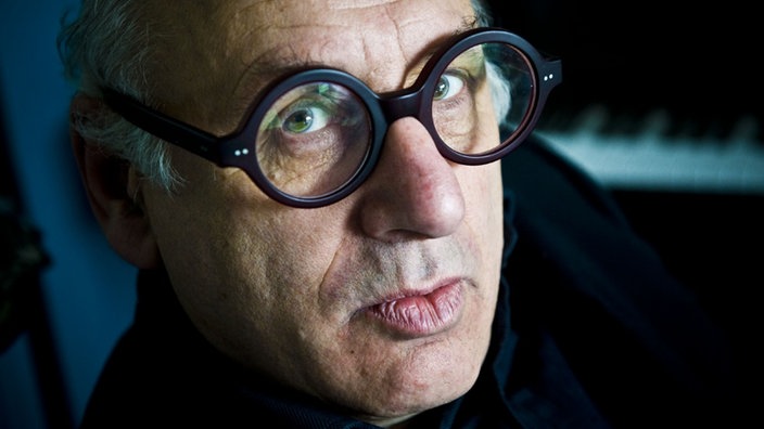 Porträtfoto von Michael Nyman