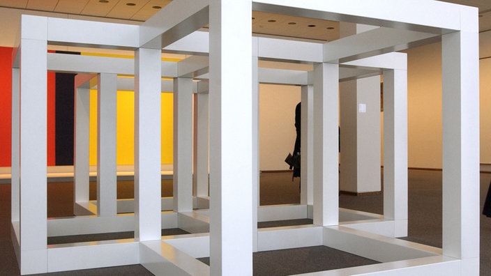 Installation "Modular Cube" von Sol Lewitt