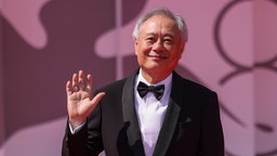  Ang Lee bei der Verleihung des Goldenen Löwen während der 80. Ausgabe der Filmfestspiele von Venedig