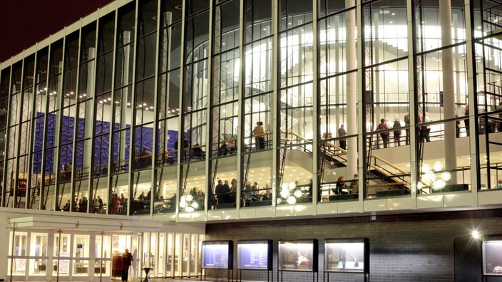 Außenansicht des Musiktheater im Revier (MiR) in Gelsenkirchen.