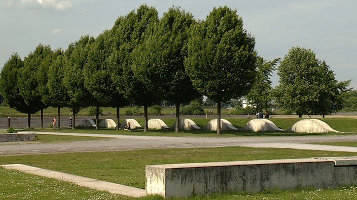 Der "Garten der Erinnerung" im Duisburger Binnenhafen, Teilansicht