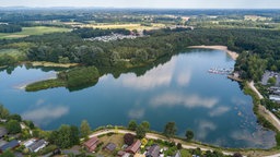  Der Feldmarksee in Sassenberg im Kreis Warendorf