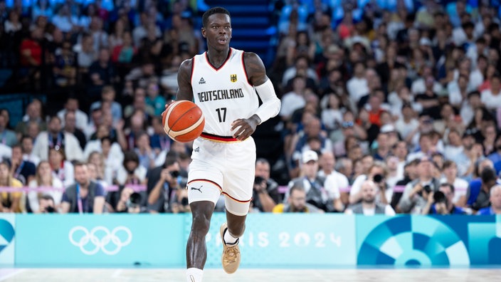 Dennis Schröder am Ball, Einzelaktion