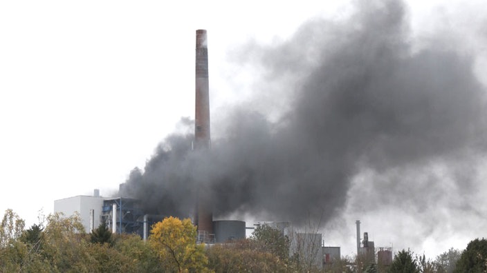 Rauchwolke des Brands in Solingen