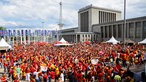 Fans vor dem Finale der Fußball-Europameisterschaft