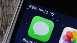 Die Aufschrift «Kein Netz» ist auf dem Bildschirm eines Mobiltelefons zu sehen