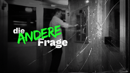 Bild mit Logo "Die andere Frage"