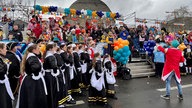 Schull un Veedelszöch Aufstellung in Köln-Deutz