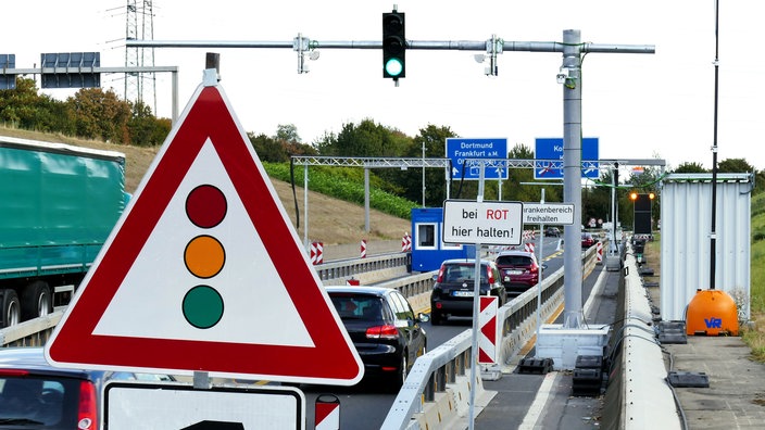 Automatische Sperranlage an der Leverkusener Rheinbrücke