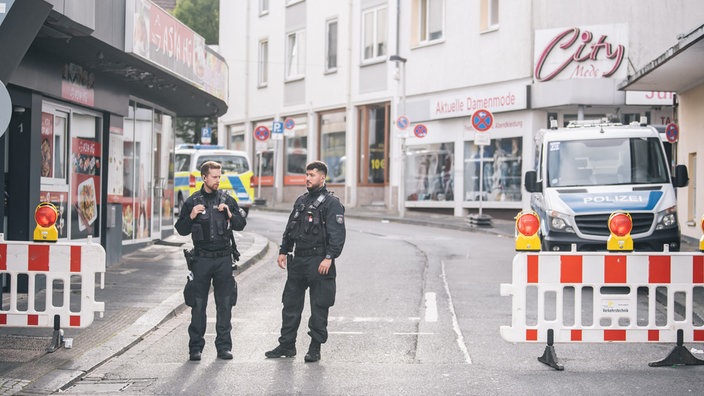 Messerattacke in Solingen - Polizisten