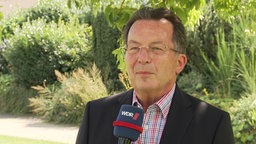 Ralph Thiele im Interview zu Klimaaktivisten am Flughafen Köln-Bonn