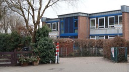 Hintereingang der Grundschule: Hier wurde Debbie zuletzt gesehen