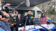 Basri Caglar bei der Pressekonferenz.