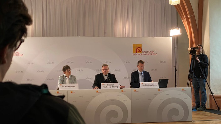 Vorsitzende Dr. Beate Gilles, Dr. Georg Bätzing und Dr. Matthias Kopp (von links nach rechts)