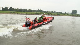 Greenpeace Boot auf dem Rhein