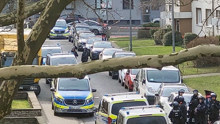 Polizei bei einem Großeinsatz