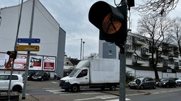 Zebrastreifen am Kreisverkehr des Unfalls