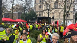 Demonstration von Reinigungskräften in Köln