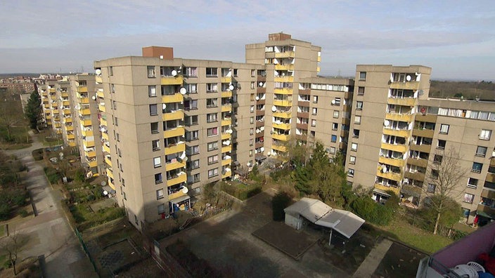 Hochhaus-Block in Köln-Chorweiler