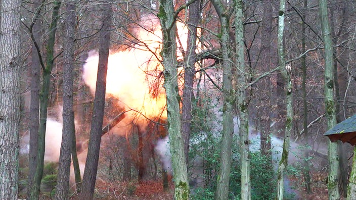 Explosion bei einer Baumsprengung in Lohmar 