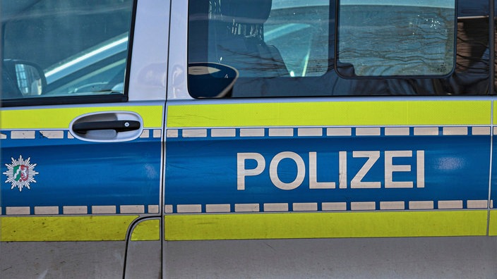 Symbolfoto: Ein Auto der NRW-Polizei.