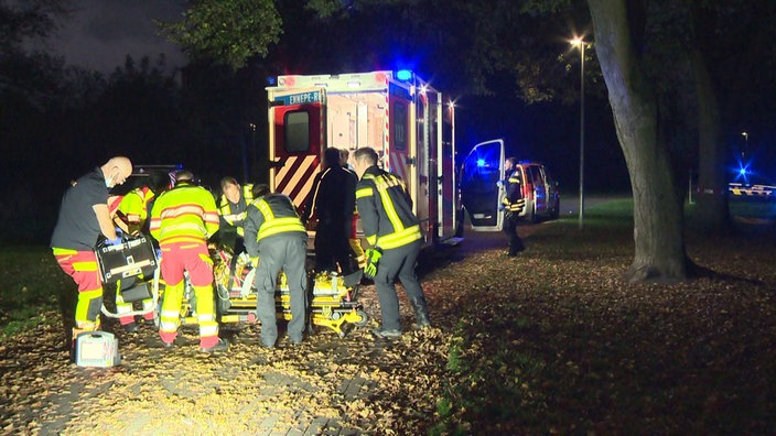 Eine Messerattacke löste ein Großeinsatz von Polizei und Rettungskräften aus